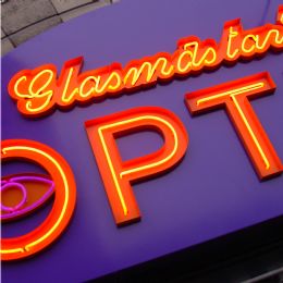 ../media-library_1080x1080/glasmastarn_optik_narbild.jpg